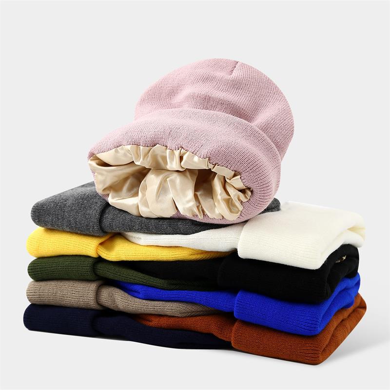للجنسين الساتان اصطف مكافحة سا - مراجعة Beanie Cuffed Knit وسعره
